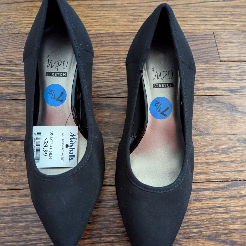 NWT Impo Women's Black Kitten Heels
